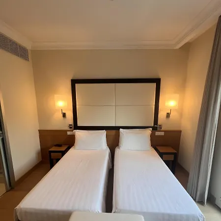 Daniel & Ristorante Cocchi Hotel