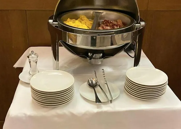 فندق Daniel & Ristorante Cocchi 3*