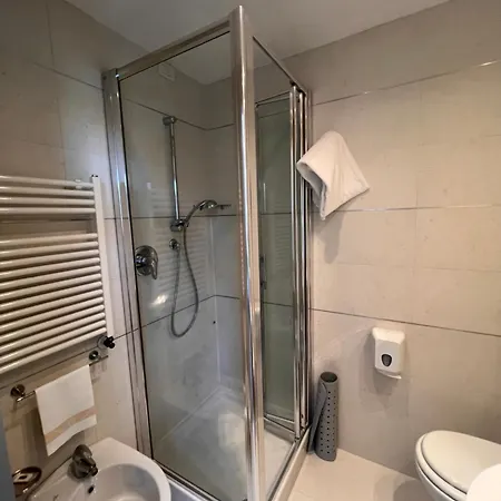 מלון Daniel & Ristorante Cocchi פארמה