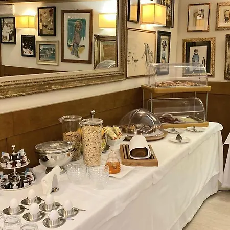 מלון Daniel & Ristorante Cocchi פארמה