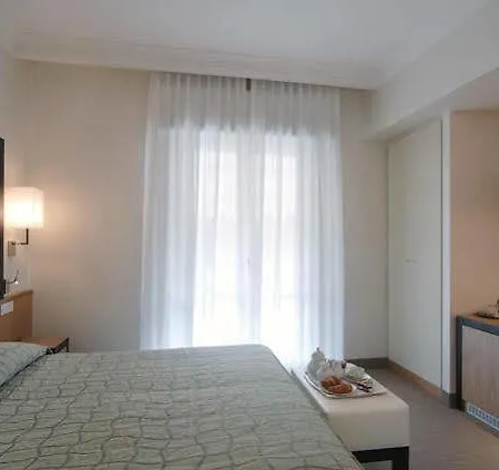 Daniel & Ristorante Cocchi פארמה