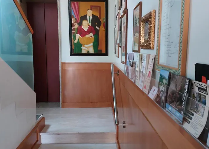 Готель Daniel & Ristorante Cocchi